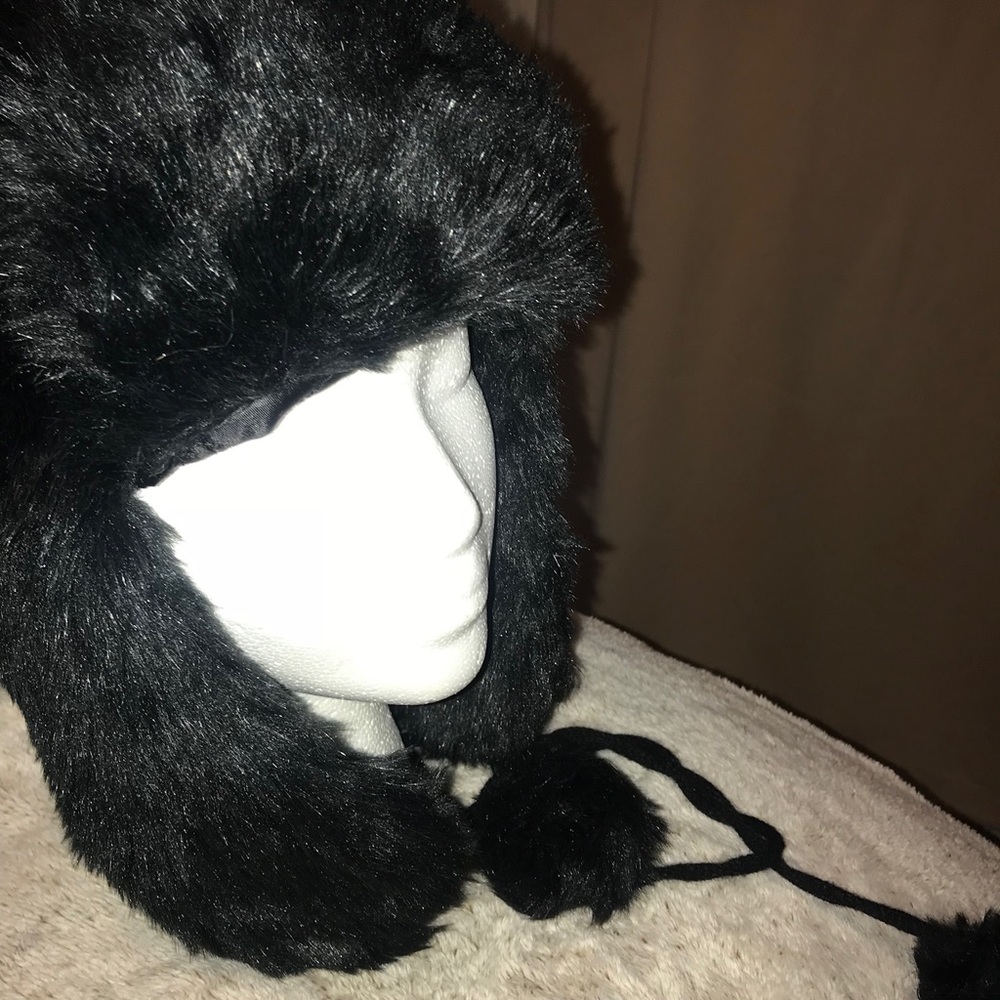 🌬Beautiful Black Faux Fur Aviator/Trapper Hat